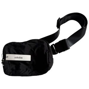 Ododos Unisex Mini Belt Bag Black Crossbody NWT‎ Viral Belt Bag